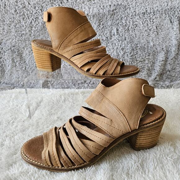 Sbicca Women's‎ Urbana Blocked Multi Straps Heeled Slingback Sandals Size 8 Tan - Picture 1 of 3